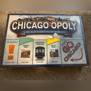 Chicago-opoly- celebrate the Windy City